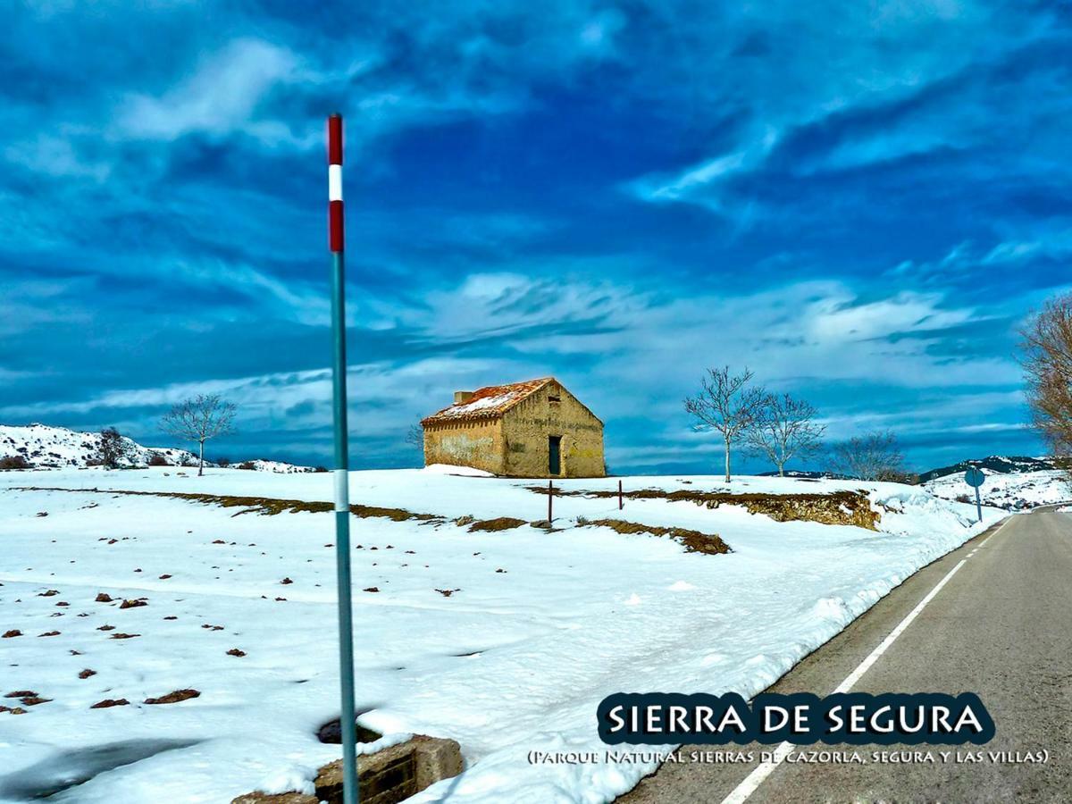 La Vieja Parra Guest House La Puerta de Segura Eksteriør bilde