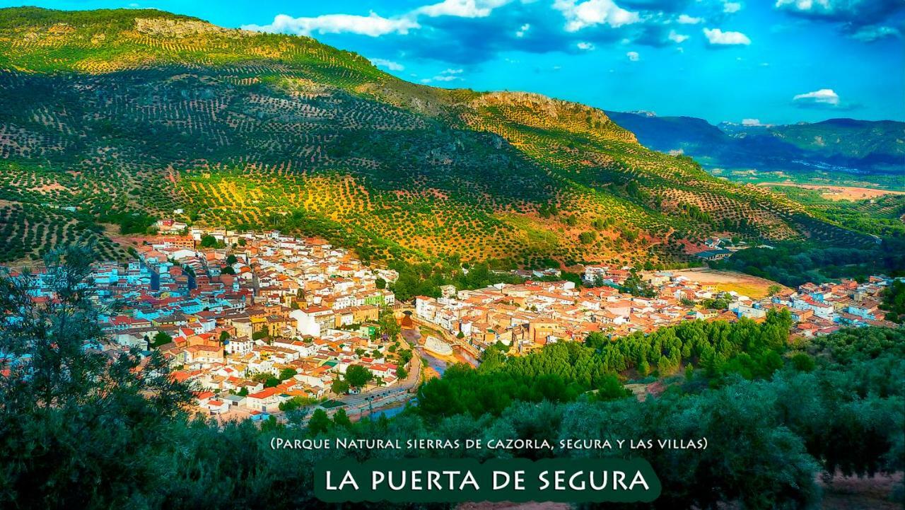 La Vieja Parra Guest House La Puerta de Segura Eksteriør bilde